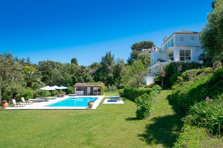 Villa Contemporary - Cap d'Antibes, French Riviera 7201 for sale For Super Rich