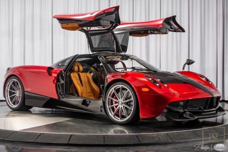 2014 Pagani HUAYRA Red for sale For Super Rich