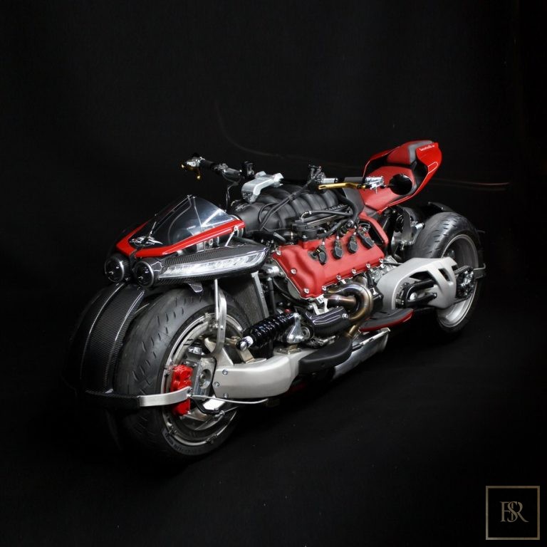 Limited Edition 1 OF 10 Motorcycle LM 847 - LAZARETH for sale For Super Rich